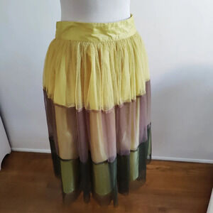 Twelve be Twelve Tulle Skirt / Size Large